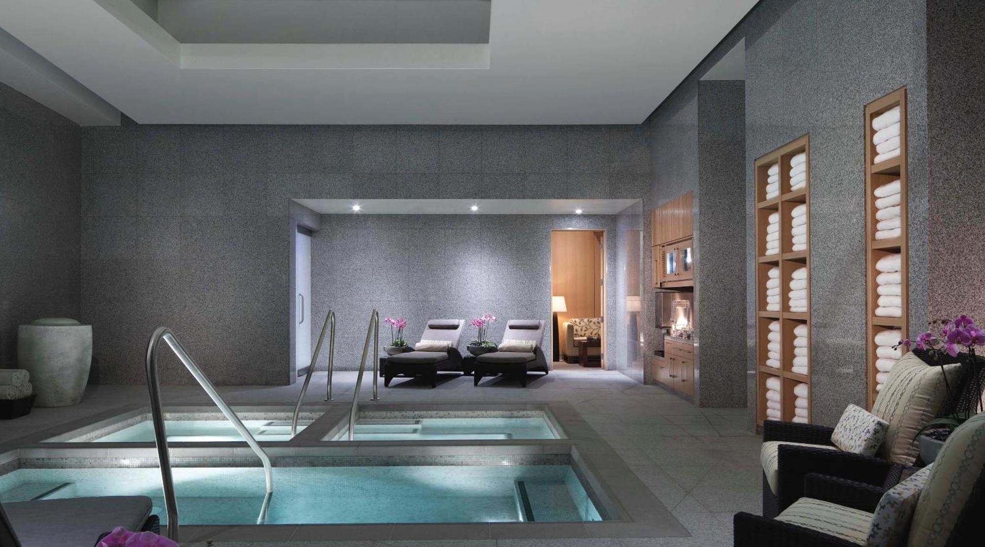 Lucky Gem Penthouse & Luxury Suites At Signature Resort, Balcony Strip View 2605 Лас Вегас Екстериор снимка